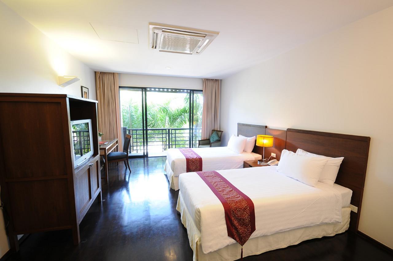 Suwan Golf & Country Club Nakhon Chai Si Exterior foto