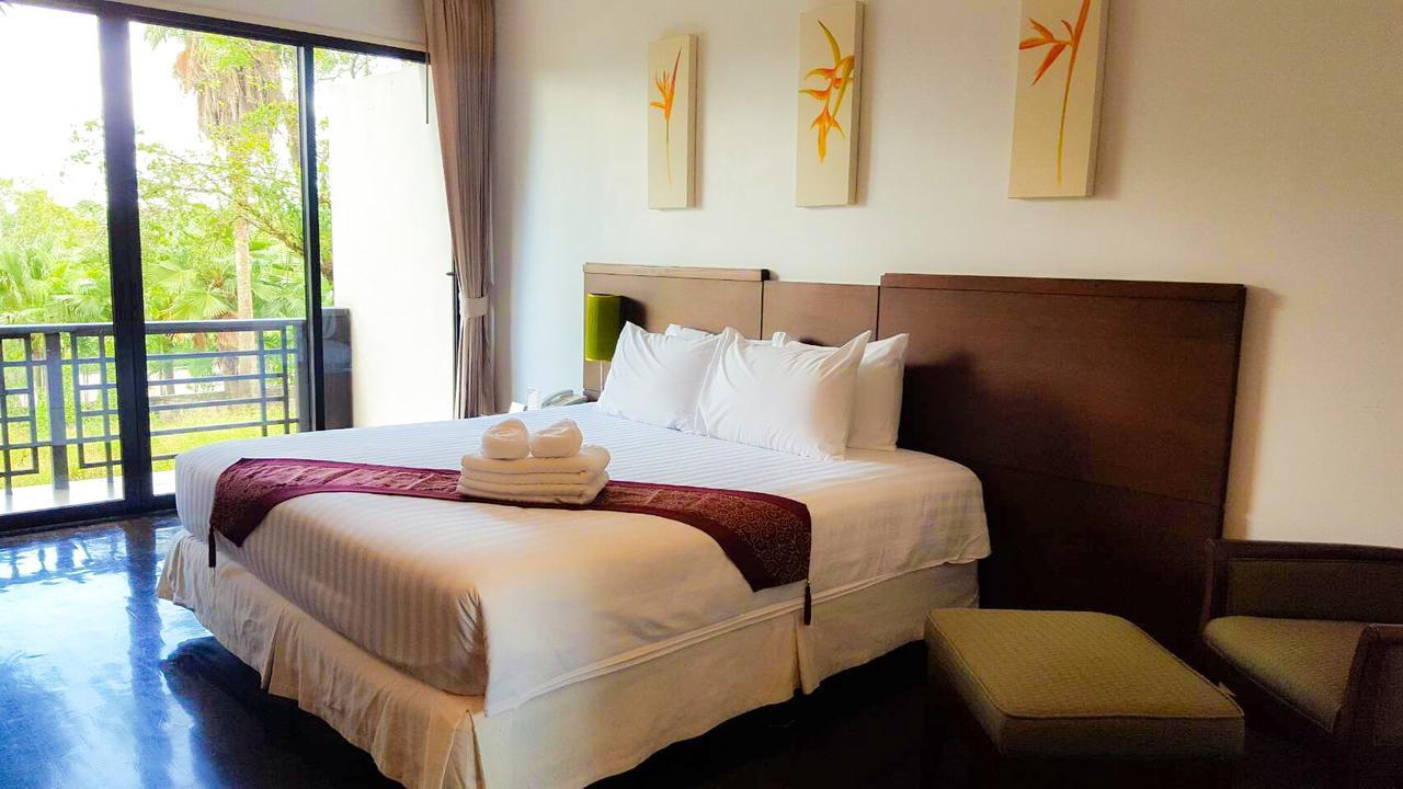 Suwan Golf & Country Club Nakhon Chai Si Exterior foto